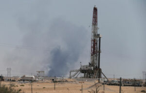 Read more about the article Preços do petróleo sobem 10% com ataque a sauditas; uso de reservas dos EUA é avaliado