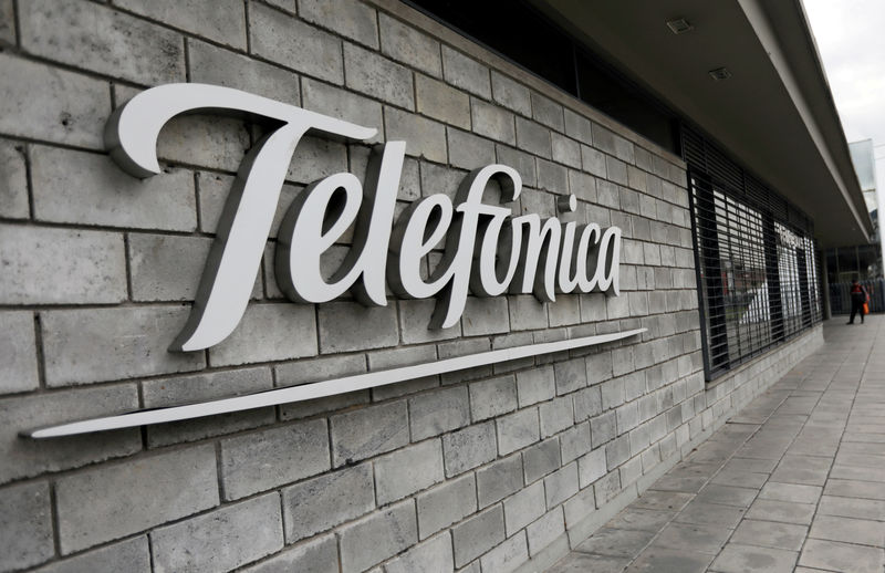 Read more about the article Telefónica negocia com Slim e Telecom Italia compra de ativos da Oi, diz jornal espanhol