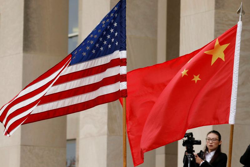 You are currently viewing China quer mais negociações antes de assinar “fase um” de acordo de Trump, diz Bloomberg