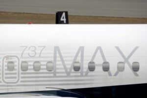 Read more about the article Boeing e FAA analisam problema de fiação em 737 MAX