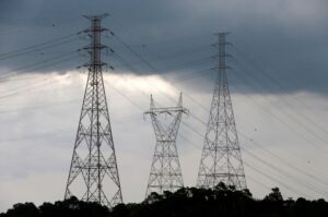 Read more about the article Consumo de eletricidade no Brasil pode cair de 5% a 12% em 2020, diz consultoria